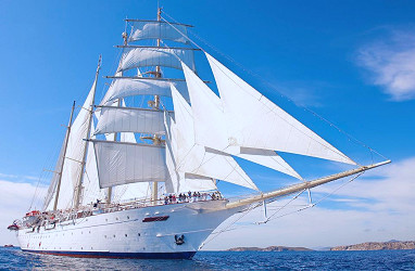 Star Clippers Review: Sailing the Caribbean on the Star Flyer – Sand In My  Suitcase